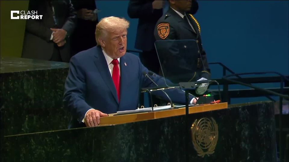 Трамп пожаловался, что в здании ООН не сделали мраморных полов, как он предлагал, а все деньги разворовали