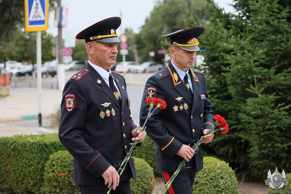 Подвиг героев – в сердце народа Подвиг героев – в сердце народа