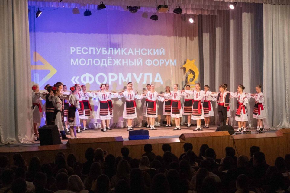 КУРСАНТЫ ВОЕННОГО ИНСТИТУТА – УЧАСТНИКИ ФОРУМА «ФОРМУЛА УСПЕХА» КУРСАНТЫ ВОЕННОГО ИНСТИТУТА – УЧАСТНИКИ ФОРУМА «ФОРМУЛА УСПЕХА»