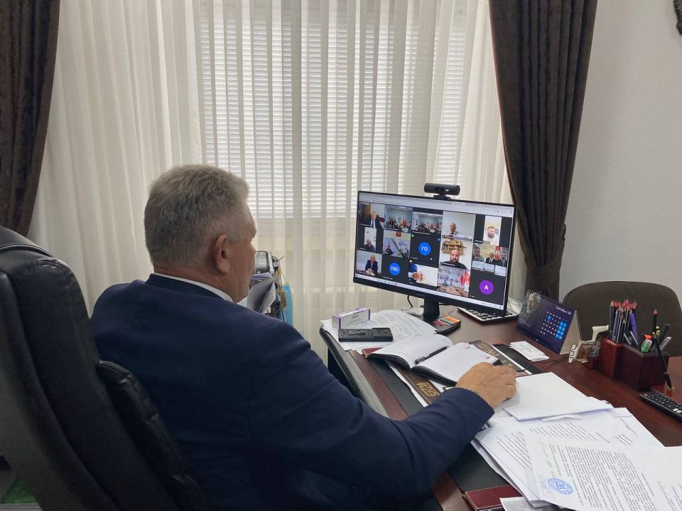 Юрий Кара принял участие в патриотическом круглом столе на тему «Центры гражданского и патриотического воспитания детей и молодёжи "Мы – наследники великих побед Отечества": создание, развитие, первый опыт работы... Юрий Кара принял участие в патриотическом круглом столе на тему «Центры гражданского и патриотического воспитания детей и молодёжи "Мы – наследники великих побед Отечества": создание, развитие, первый опыт работы...