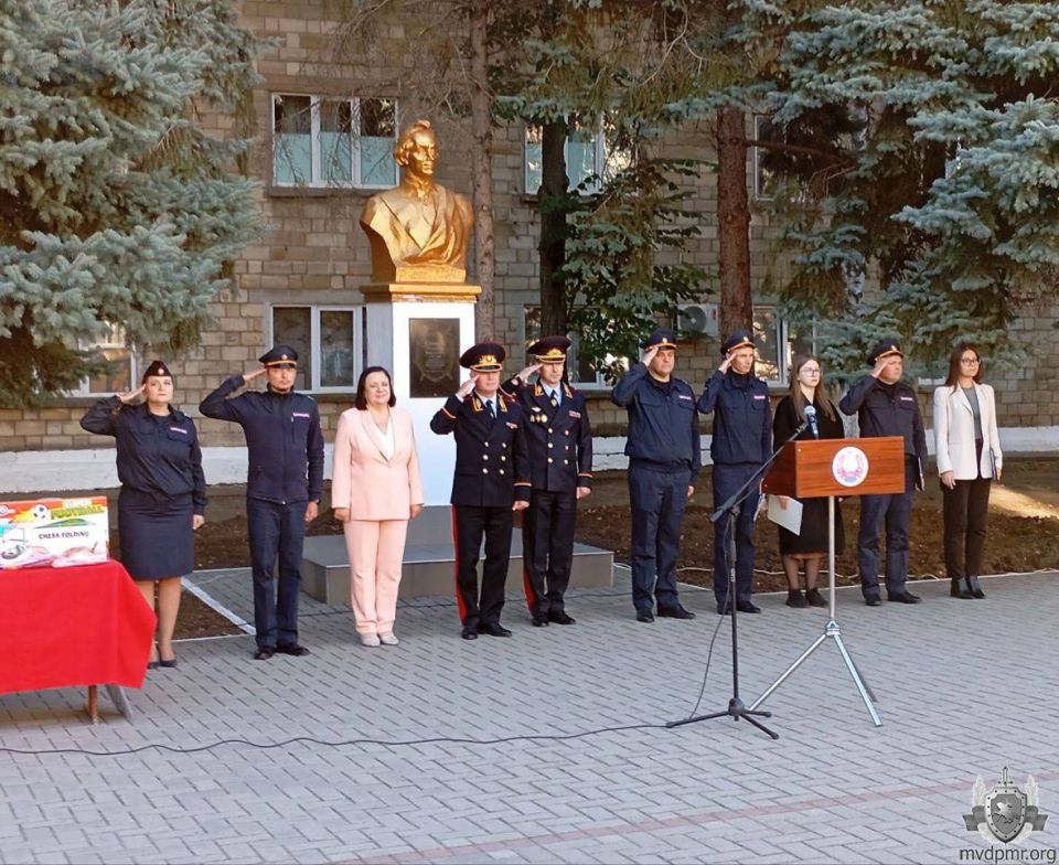 Лучший отряд ЮИД – 2025. Утром 26 сентября в Республиканском кадетском корпусе МВД ПМР торжественно стартовал финал Республиканского слёта «Юный инспектор движения Приднестровья – 2025» Лучший отряд ЮИД – 2025. Утром 26 сентября в Республиканском кадетском корпусе МВД ПМР торжественно стартовал финал Республиканского слёта «Юный инспектор движения Приднестровья – 2025»