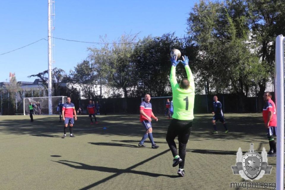 Финальный аккорд чемпионата ПМР по футболу среди ветеранов Финальный аккорд чемпионата ПМР по футболу среди ветеранов