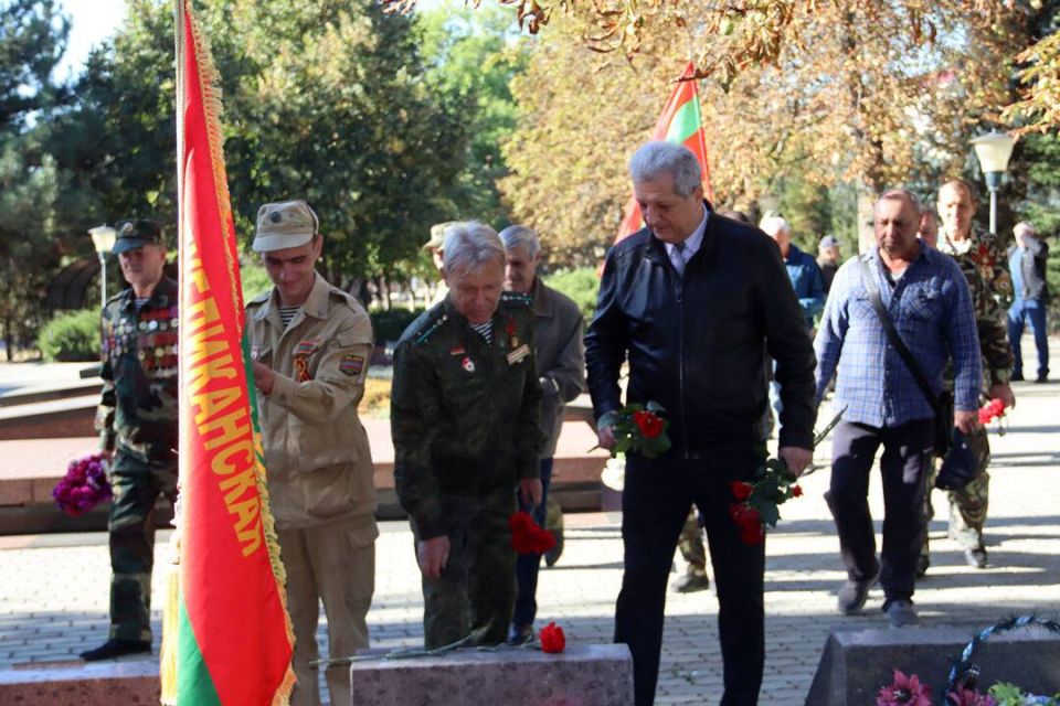 34 ГОДА НАЗАД БЫЛИ СОЗДАНЫ ПОДРАЗДЕЛЕНИЯ РЕСПУБЛИКАНСКОЙ ГВАРДИИ 34 ГОДА НАЗАД БЫЛИ СОЗДАНЫ ПОДРАЗДЕЛЕНИЯ РЕСПУБЛИКАНСКОЙ ГВАРДИИ