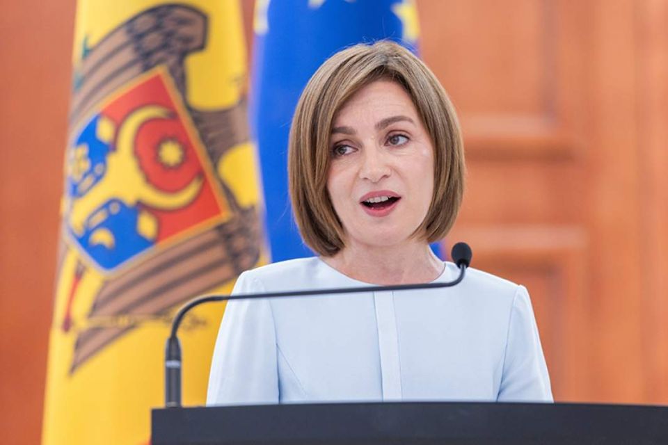 Узурпировала власть и готовит второй фронт: чем для России опасна победа партии Санду