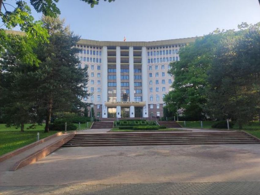 ЦИК Молдовы опубликовал список депутатов нового парламента, всего избран 101 депутат: