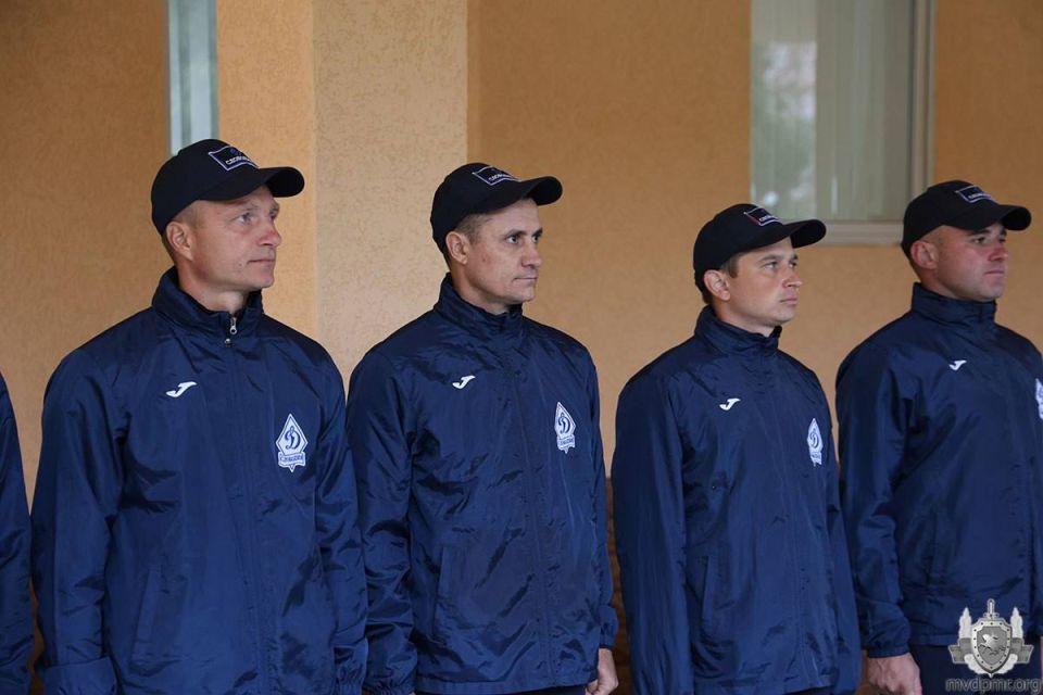 Чествовали динамовцев. В Министерстве внутренних дел 1 октября состоялось торжественное мероприятие в честь футбольной команды «Динамо-Слободзея» Чествовали динамовцев. В Министерстве внутренних дел 1 октября состоялось торжественное мероприятие в честь футбольной команды «Динамо-Слободзея»