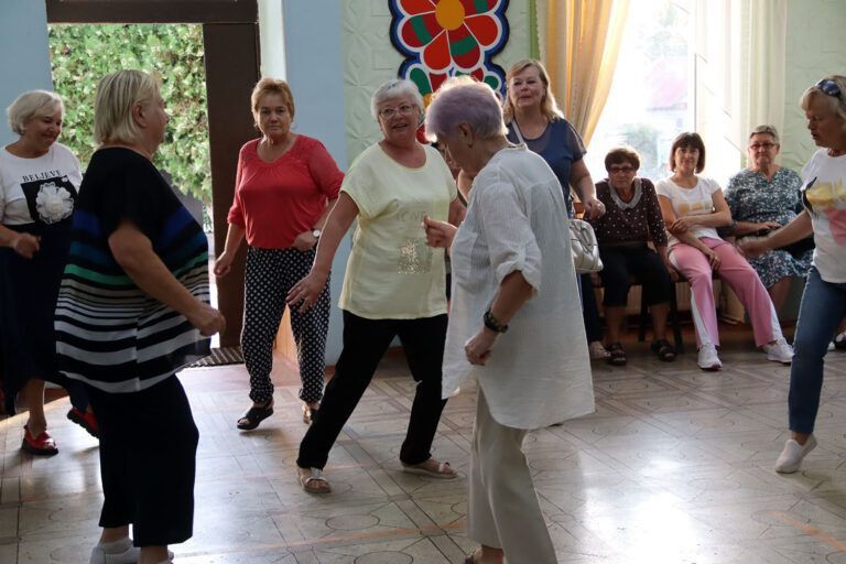 В Дубоссарах открываются клубы «Дубоссарское долголетие» В Дубоссарах открываются клубы «Дубоссарское долголетие»