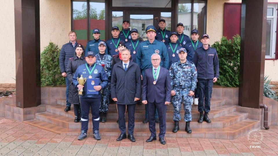 За достижения – награды!. В Министерстве внутренних дел чествовали призёров чемпионата ПМР по футболу За достижения – награды!. В Министерстве внутренних дел чествовали призёров чемпионата ПМР по футболу