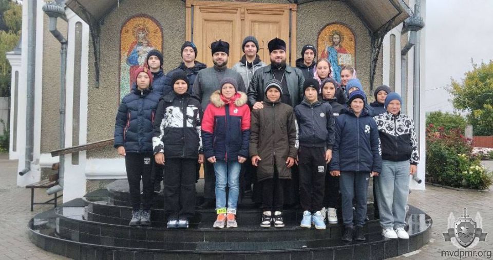 Прикоснулись к духовным истокам Прикоснулись к духовным истокам