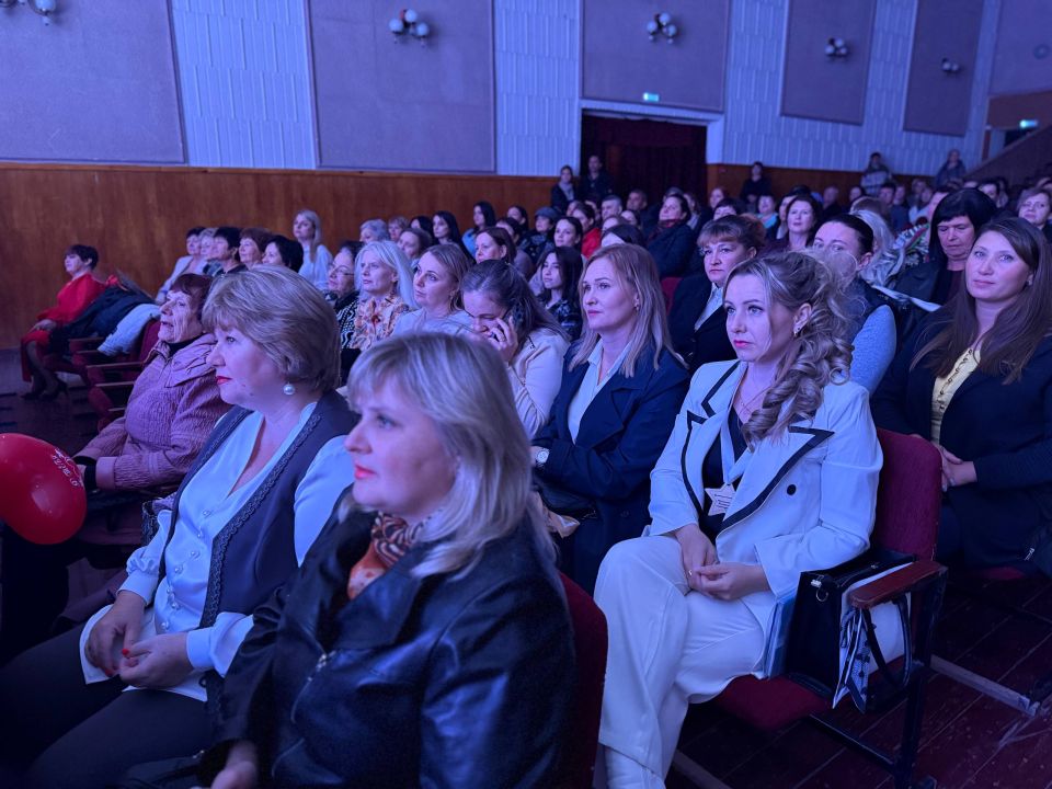 Атмосфера единства, тепла и благодарности Атмосфера единства, тепла и благодарности