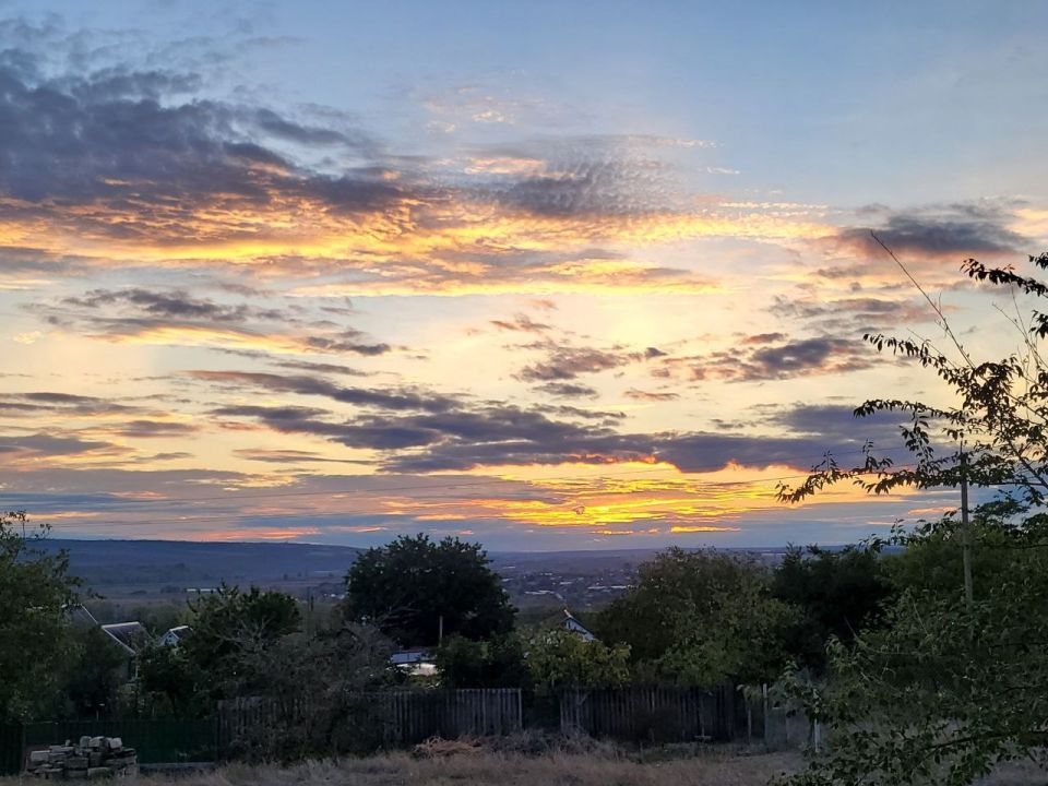 Красивейшие закаты нам дарит октябрь Красивейшие закаты нам дарит октябрь