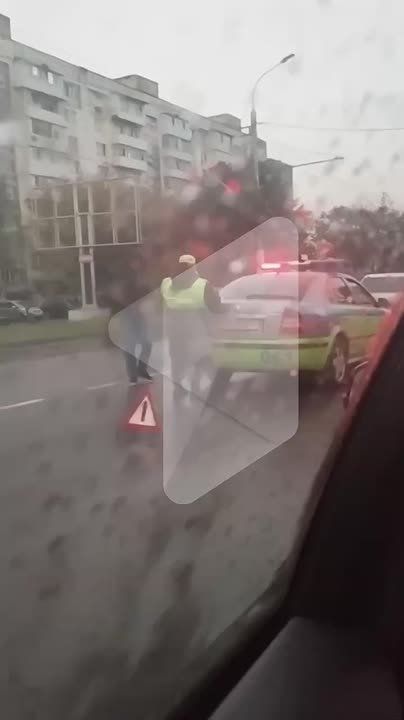 Авария на Мечникова в столице