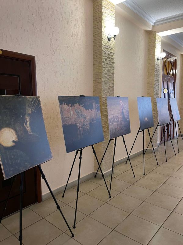 Посол Литвы Тадас Валионис не только встретился с Президентом Красносельским, но и открыл выставку в ПГУ Посол Литвы Тадас Валионис не только встретился с Президентом Красносельским, но и открыл выставку в ПГУ