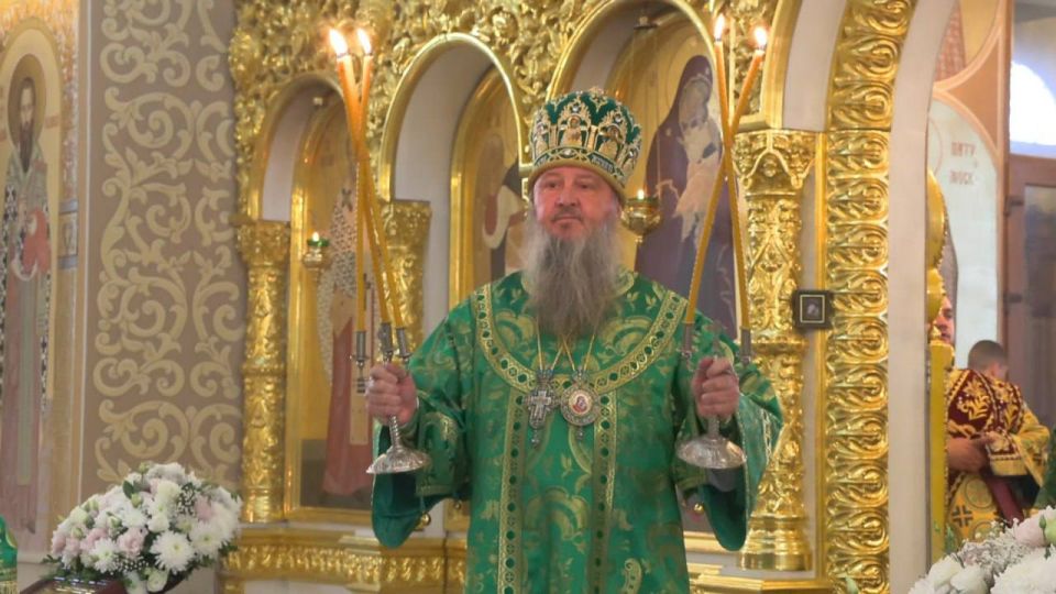 В бендерских Преображенском и Александро-Невском храмах прошли праздничные богослужения в честь Дня города и памяти преподобного Сергия Радонежского — покровителя Бендер В бендерских Преображенском и Александро-Невском храмах прошли праздничные богослужения в честь Дня города и памяти преподобного Сергия Радонежского — покровителя Бендер