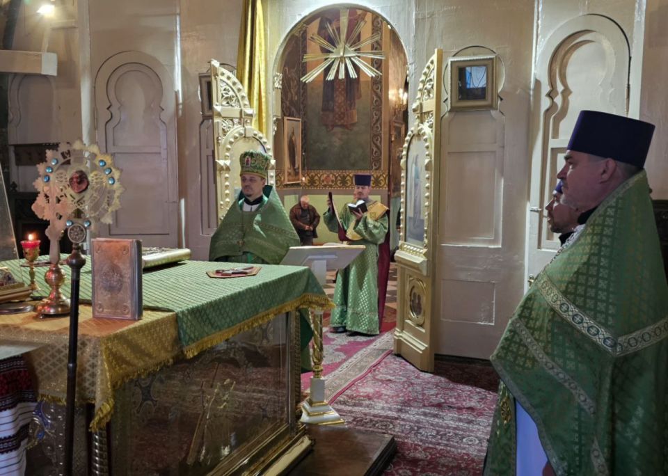 В день памяти преподобного Сергия Радонежского в Преображенском соборе состоялась праздничная Божественная литургия В день памяти преподобного Сергия Радонежского в Преображенском соборе состоялась праздничная Божественная литургия