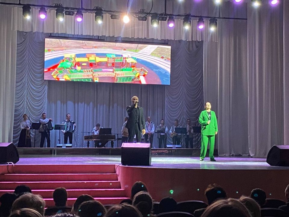 Ярким украшением праздника стали выступления наших талантливых творческих коллективов Ярким украшением праздника стали выступления наших талантливых творческих коллективов