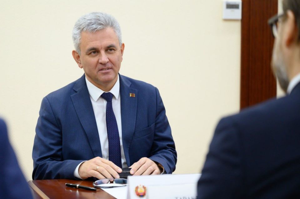 Президент Вадим Красносельский принял посла Литвы Тадаса Валиониса Президент Вадим Красносельский принял посла Литвы Тадаса Валиониса