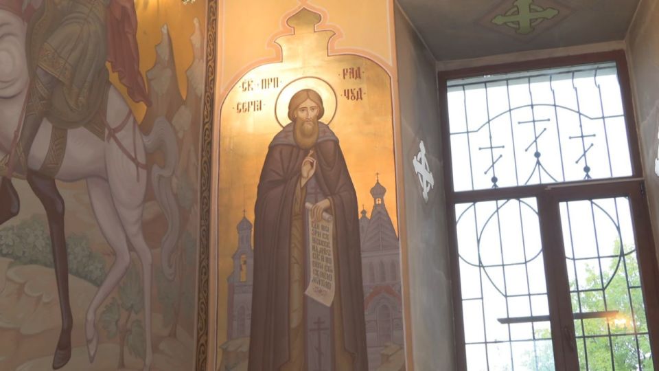 Божественная литургия прошла и в Александро-Невском храме Божественная литургия прошла и в Александро-Невском храме