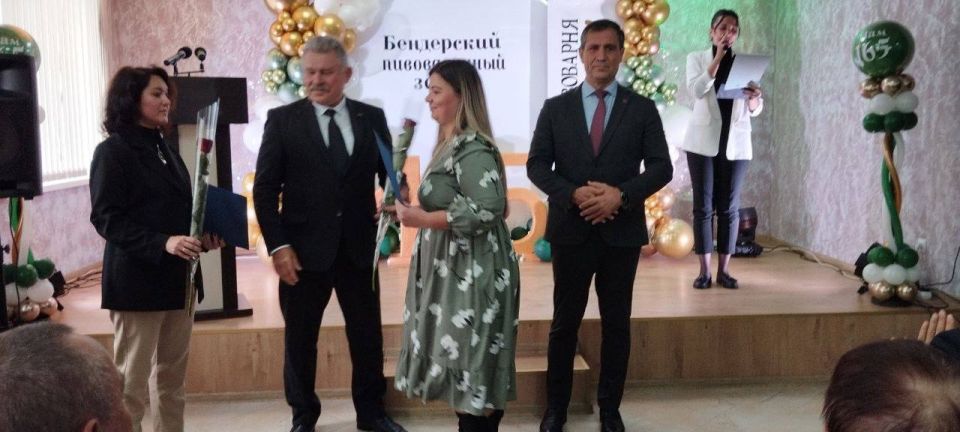 165 лет истории, качества и традиций: Бендерскому пивоваренному заводу — 165 лет 165 лет истории, качества и традиций: Бендерскому пивоваренному заводу — 165 лет