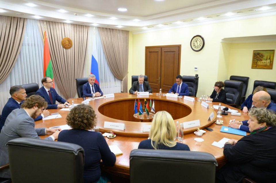 Президент ПМР Вадим Красносельский принял делегацию Организации по безопасности и сотрудничеству в Европе Президент ПМР Вадим Красносельский принял делегацию Организации по безопасности и сотрудничеству в Европе