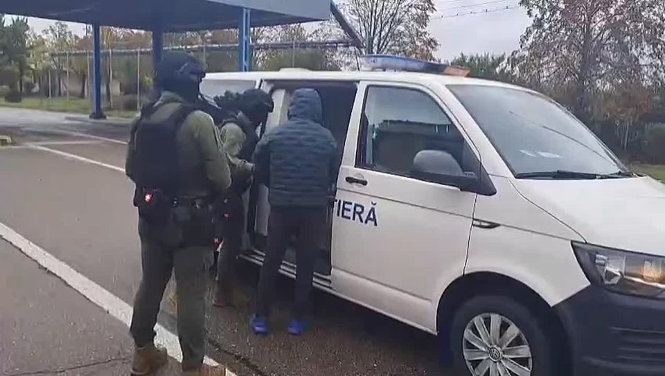 Иностранец, разыскиваемый Интерполом, задержан в Молдове