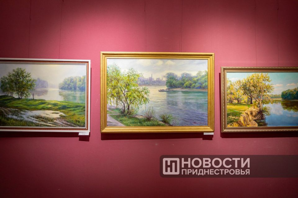 Выставка известного художника Василия Рудяги «Тирасполь — город на Днестре» открылась в столичной картинной галерее ко Дню города Выставка известного художника Василия Рудяги «Тирасполь — город на Днестре» открылась в столичной картинной галерее ко Дню города