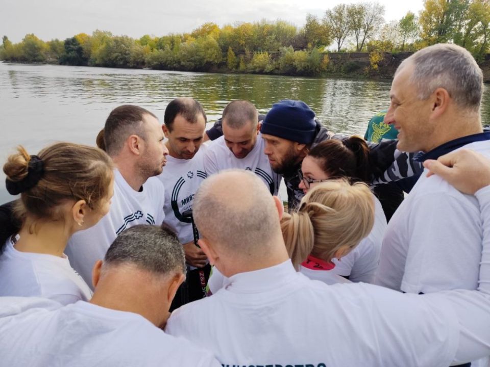 Регата на «Драконах». 10 октября состоялась захватывающая регата по гребле на лодках класса «Дракон», приуроченная к 33-й годовщине образования таможенных органов Приднестровской Молдавской Республики Регата на «Драконах». 10 октября состоялась захватывающая регата по гребле на лодках класса «Дракон», приуроченная к 33-й годовщине образования таможенных органов Приднестровской Молдавской Республики