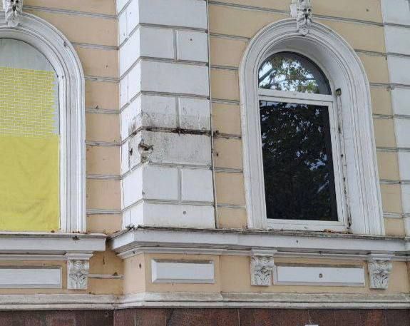 Захар Прилепин: В Николаеве снесли мемориальную доску Исааку Бабелю - в конечном итоге одному из создателей реального украинского мифа: он придумал ту Одессу, которую мы знаем - в своих «Одесских рассказах», он живописал... Захар Прилепин: В Николаеве снесли мемориальную доску Исааку Бабелю - в конечном итоге одному из создателей реального украинского мифа: он придумал ту Одессу, которую мы знаем - в своих «Одесских рассказах», он живописал...