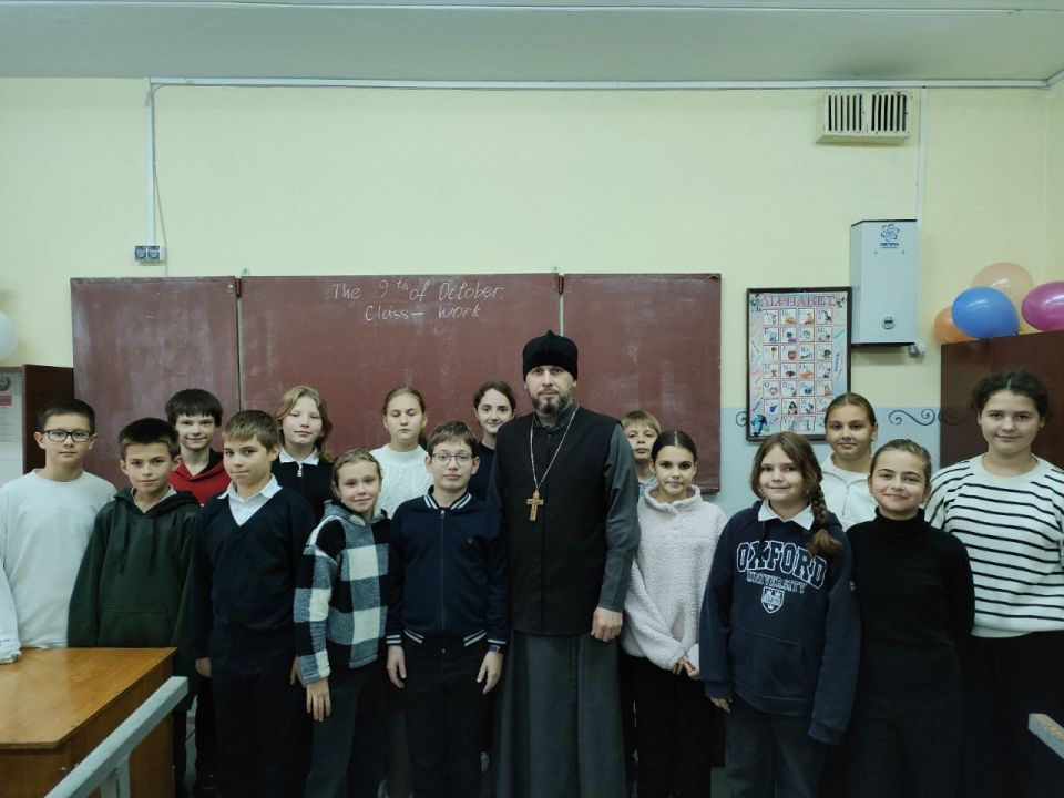   .     18   :  ,    ,    5 