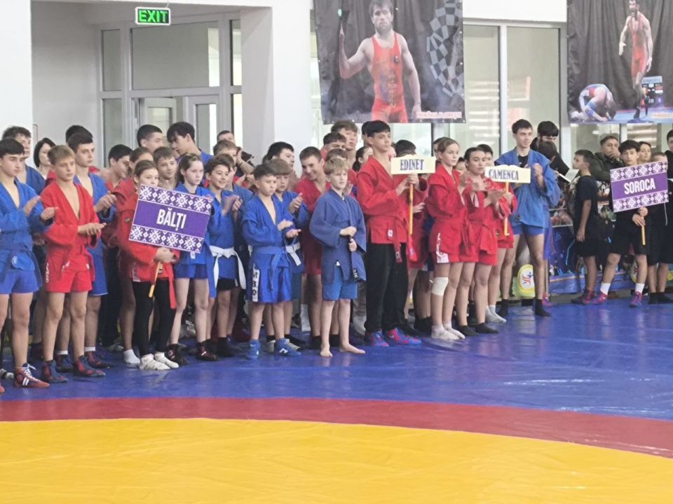 НАШИ СПОРТСМЕНЫ ВНОВЬ В ЧИСЛЕ ЛУЧШИХ НАШИ СПОРТСМЕНЫ ВНОВЬ В ЧИСЛЕ ЛУЧШИХ