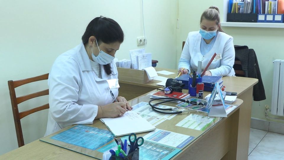 «Если есть возможность защитить себя от вируса – надо идти и делать прививку» «Если есть возможность защитить себя от вируса – надо идти и делать прививку»