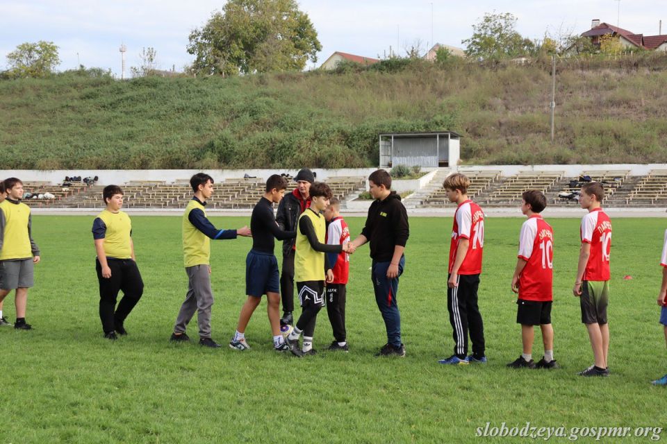 В Слободзейском районе проходит турнир «Кожаный мяч – 2025–2026» В Слободзейском районе проходит турнир «Кожаный мяч – 2025–2026»