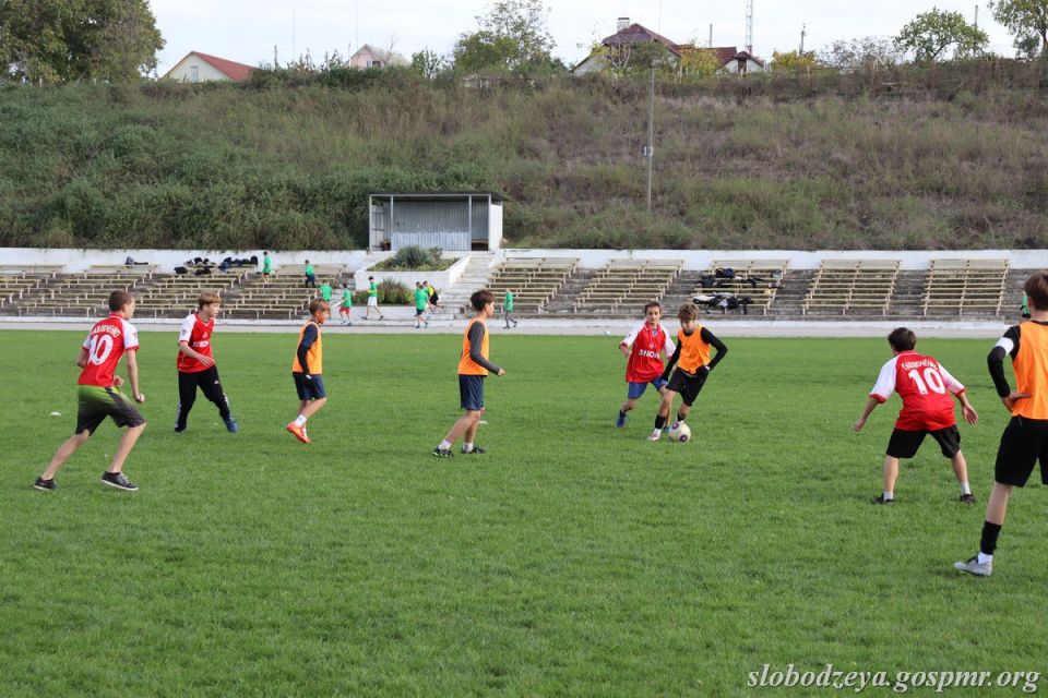 В Слободзейском районе проходит турнир «Кожаный мяч – 2025–2026» В Слободзейском районе проходит турнир «Кожаный мяч – 2025–2026»