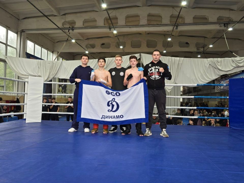 РОО "Национальная Федерация Кикбоксинга и Муай Тай Приднестровья" совместно с СК "Рекорд" провели турнир по кикбоксингу «Кубок Ректора ПГУ им. Т.Г. Шевченко», посвящённый памяти ректора ПГУ Соколова В.В РОО "Национальная Федерация Кикбоксинга и Муай Тай Приднестровья" совместно с СК "Рекорд" провели турнир по кикбоксингу «Кубок Ректора ПГУ им. Т.Г. Шевченко», посвящённый памяти ректора ПГУ Соколова В.В