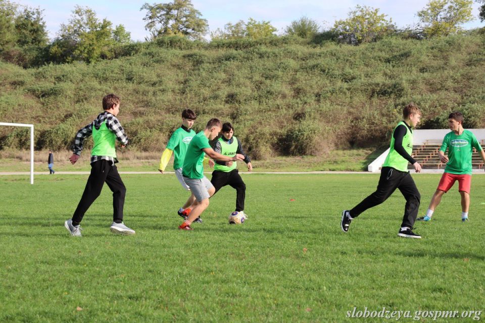 В Слободзейском районе проходит турнир «Кожаный мяч – 2025–2026» В Слободзейском районе проходит турнир «Кожаный мяч – 2025–2026»