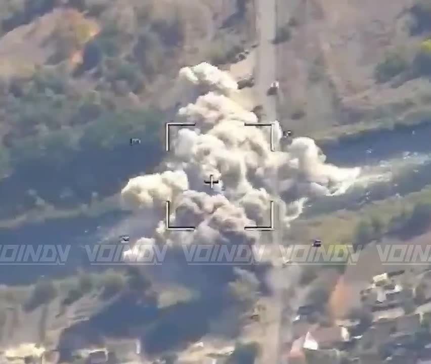 Удары по мосту в Покровском