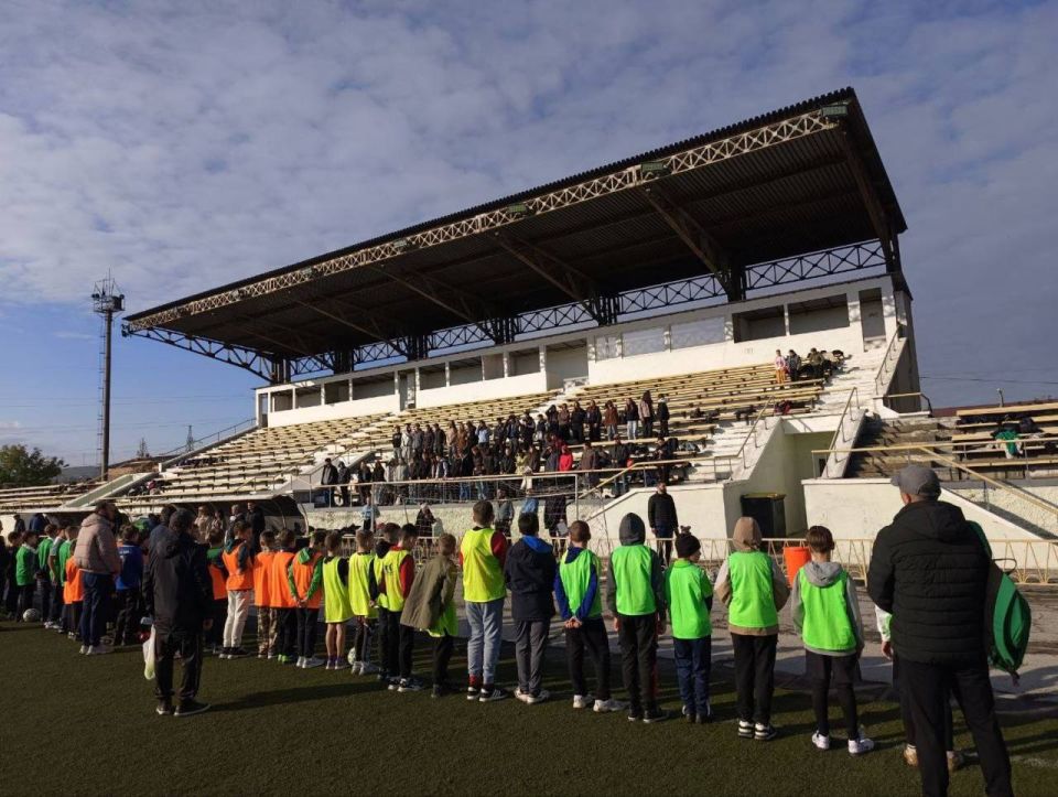 В Бендерах проходит муниципальных этап Республиканского турнира «Кожаный мяч» В Бендерах проходит муниципальных этап Республиканского турнира «Кожаный мяч»