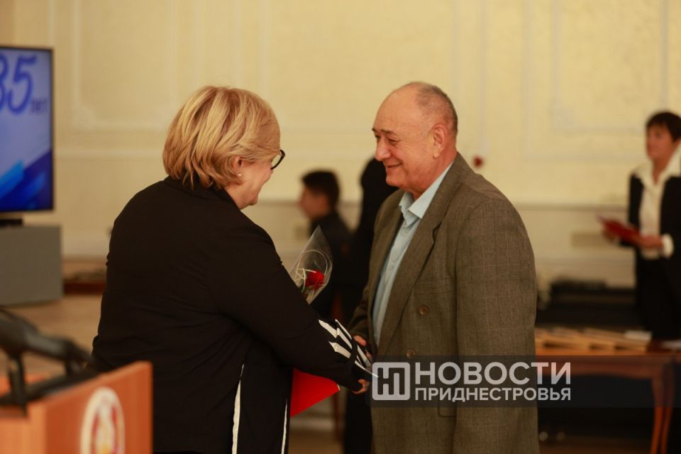 Федерации профсоюзов Приднестровья — 35 лет Федерации профсоюзов Приднестровья — 35 лет