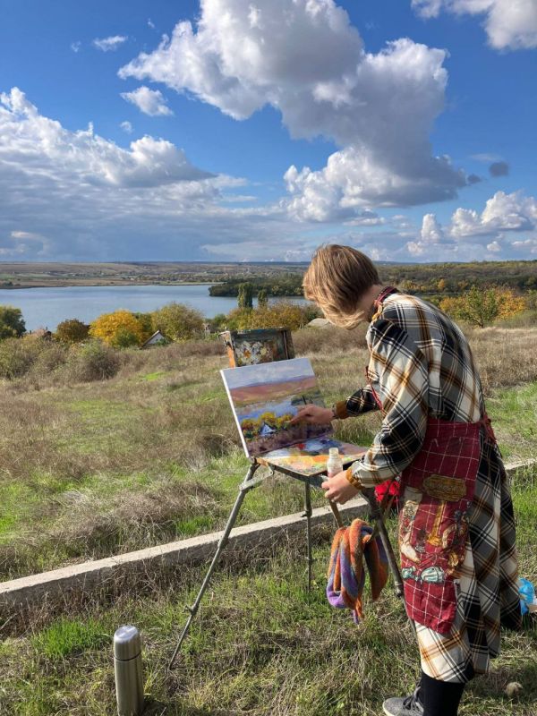 В селе Гояны прошёл творческий пленэр преподавателей художественных школ В селе Гояны прошёл творческий пленэр преподавателей художественных школ