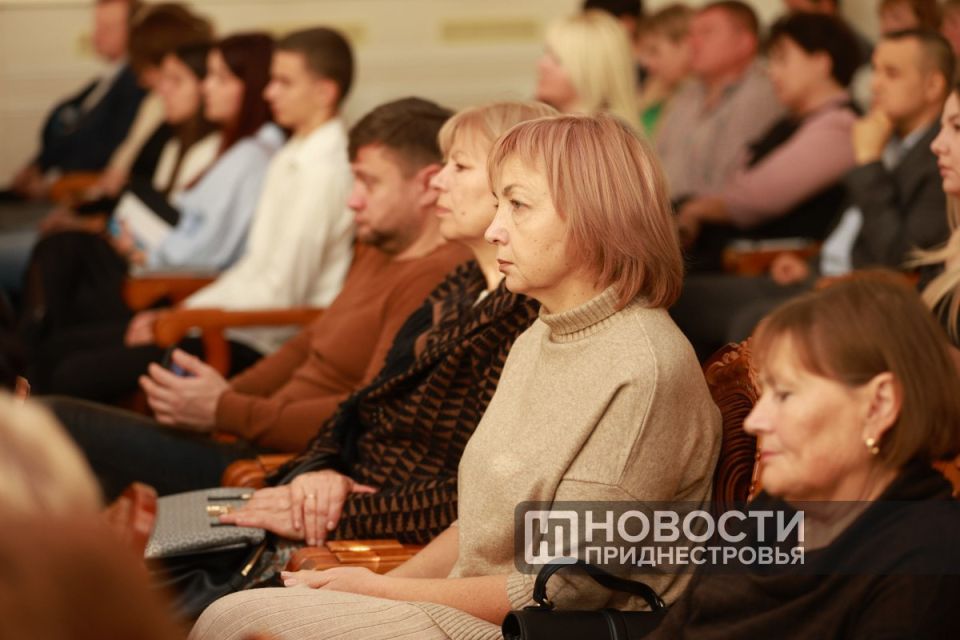 Федерации профсоюзов Приднестровья — 35 лет Федерации профсоюзов Приднестровья — 35 лет