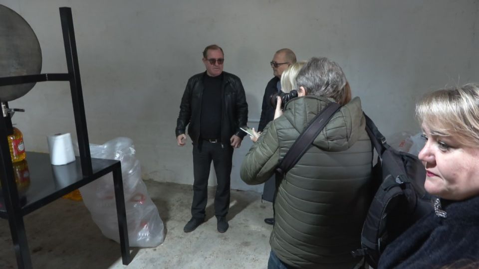 Комиссия республиканского конкурса «Приднестровское качество» сегодня посетила бендерское предприятие по производству подсолнечного масла «Золотая капля»
