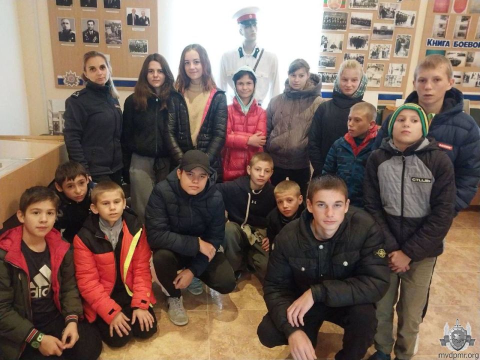 Неделя открытых дверей в Рыбницком ОВД: школьники посетили музей