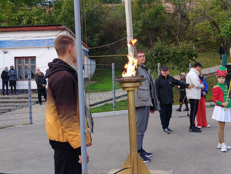 Огонь регаты «Кубок Золотого дракона» зажжён Огонь регаты «Кубок Золотого дракона» зажжён