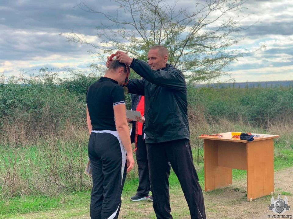 Бендерские милиционеры пробежали кросс Бендерские милиционеры пробежали кросс