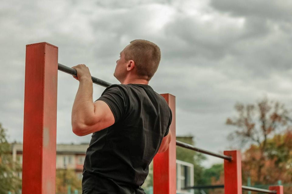 Командиры подразделений сдали нормативы по физподготовке вместе с министром обороны Олегом Обручковым Командиры подразделений сдали нормативы по физподготовке вместе с министром обороны Олегом Обручковым