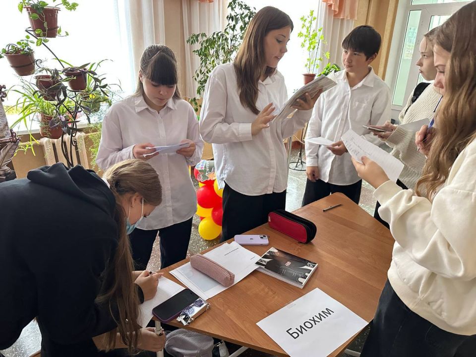 Лицейская неделя: день, когда ученики стали учителями Лицейская неделя: день, когда ученики стали учителями