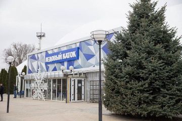 В Тирасполе вновь заработал ледовый каток