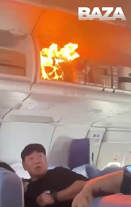 Пауэрбанк загорелся на борту Airbus А321 китайских авиалиний — самолёт совершил экстренную посадку