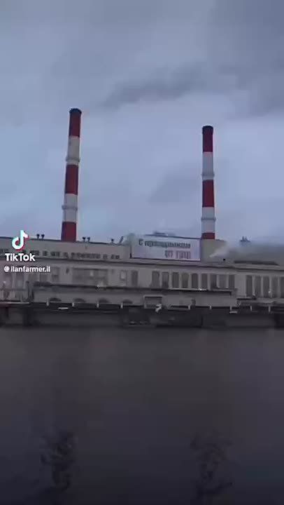 Сегодня — День отца. Вы ещё успеваете набрать папу и сказать, как вы его любите