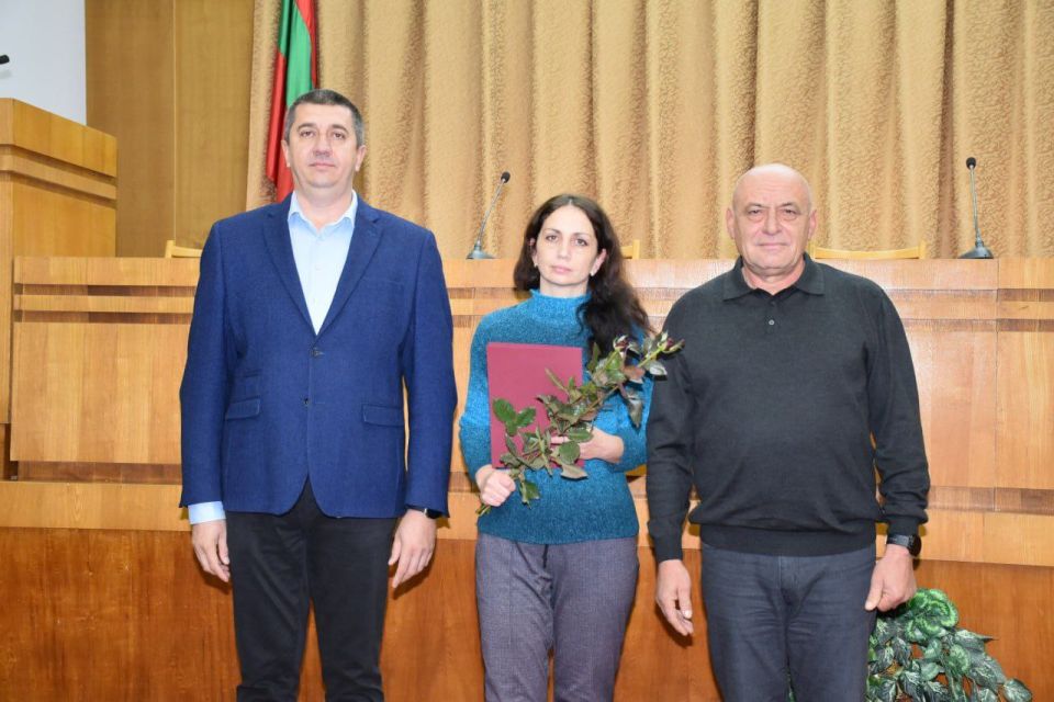 Сегодня в государственной администрации Каменского района и города Каменка состоялось торжественное собрание, посвящённое Дню бухгалтера Сегодня в государственной администрации Каменского района и города Каменка состоялось торжественное собрание, посвящённое Дню бухгалтера